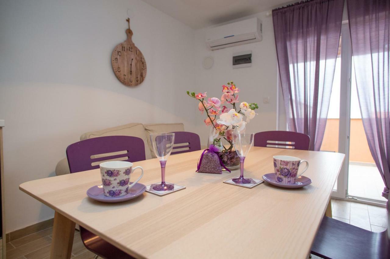 Apartman Matej With Pool 포블랴나 외부 사진