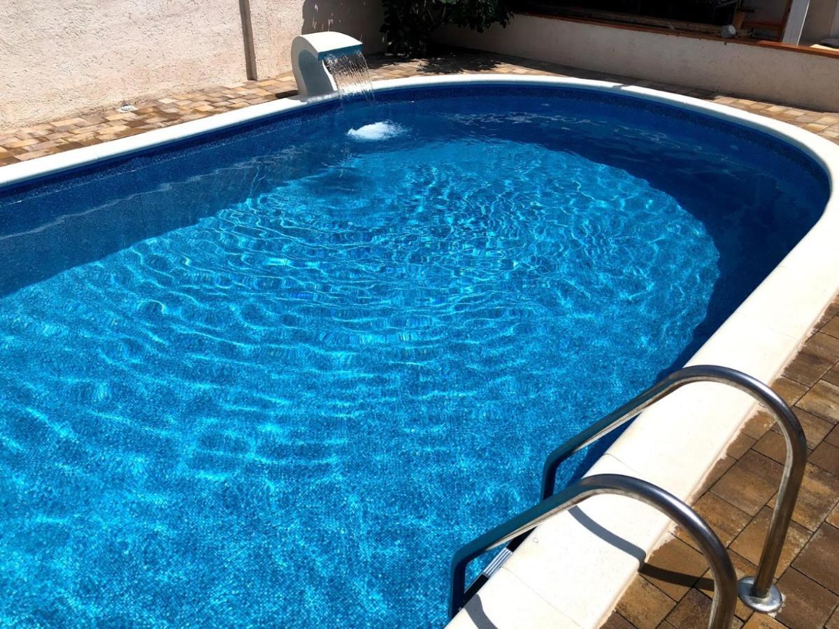 Apartman Matej With Pool 포블랴나 외부 사진