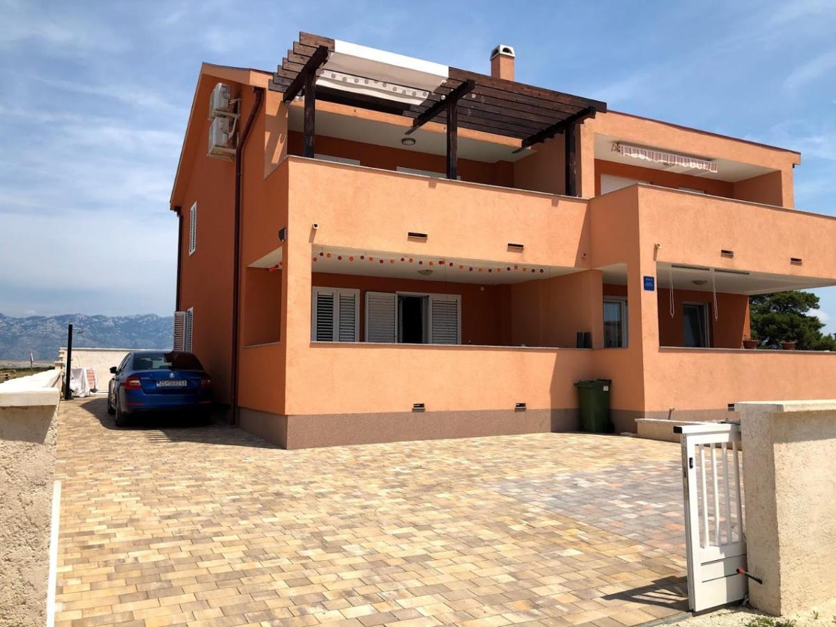 Apartman Matej With Pool 포블랴나 외부 사진